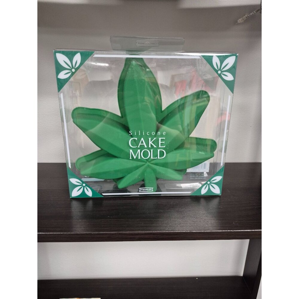 Silicone Mari Leaf Cake Mold For Baking Or Novelty Desserts